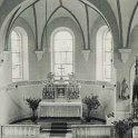 Pohled z kůru na presbytář, 1965